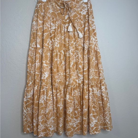 Aakaa Cream and Brown Tiered Maxi Skirt - Picture 2 of 8